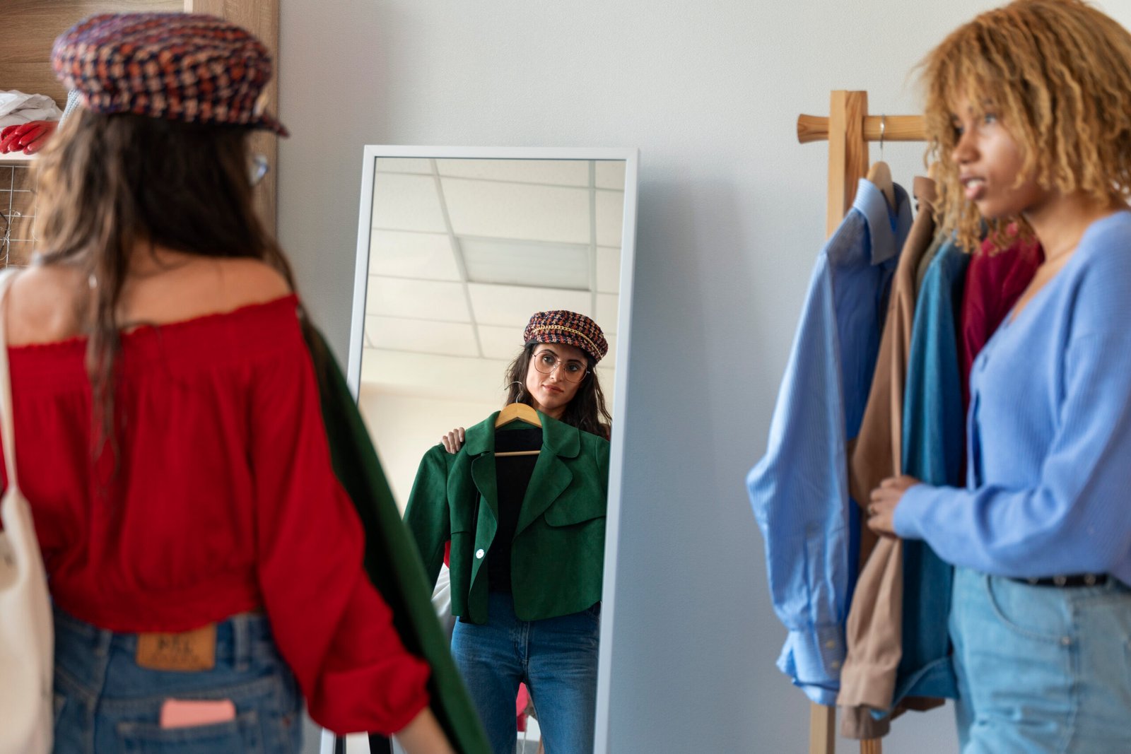 Mix & match στη σύγχρονη μόδα – η τέχνη του συνδυασμού διαφορετικών στυλ