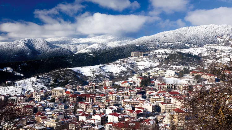 Χιονισμένο Καρπενήσι τα Χριστούγεννα