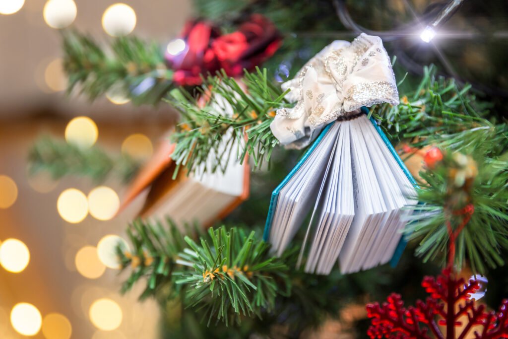 Τα πιο όμορφα βιβλία για τα Χριστούγεννα που αξίζει να διαβάσεις