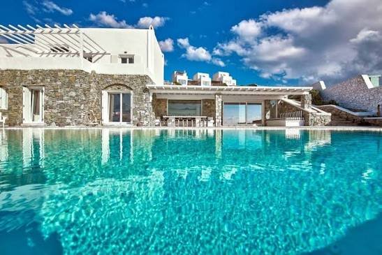 Villa Transfers in Mykonos