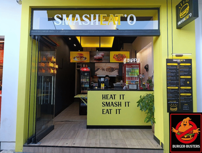 Burger-Busters Review: Smasheat'o στη Δάφνη – Η μυστική sauce με μαύρο σκόρδο που μας κέρδισε