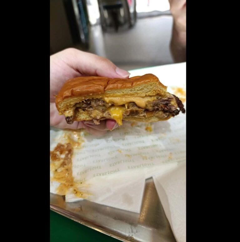 House Double Burger Review – Τιμή: 9,50€